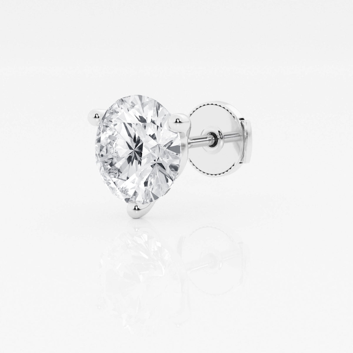 Lara - Radiant Three-Prong Style Earrings